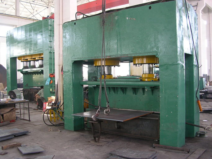 1,000 tons hydraulic press